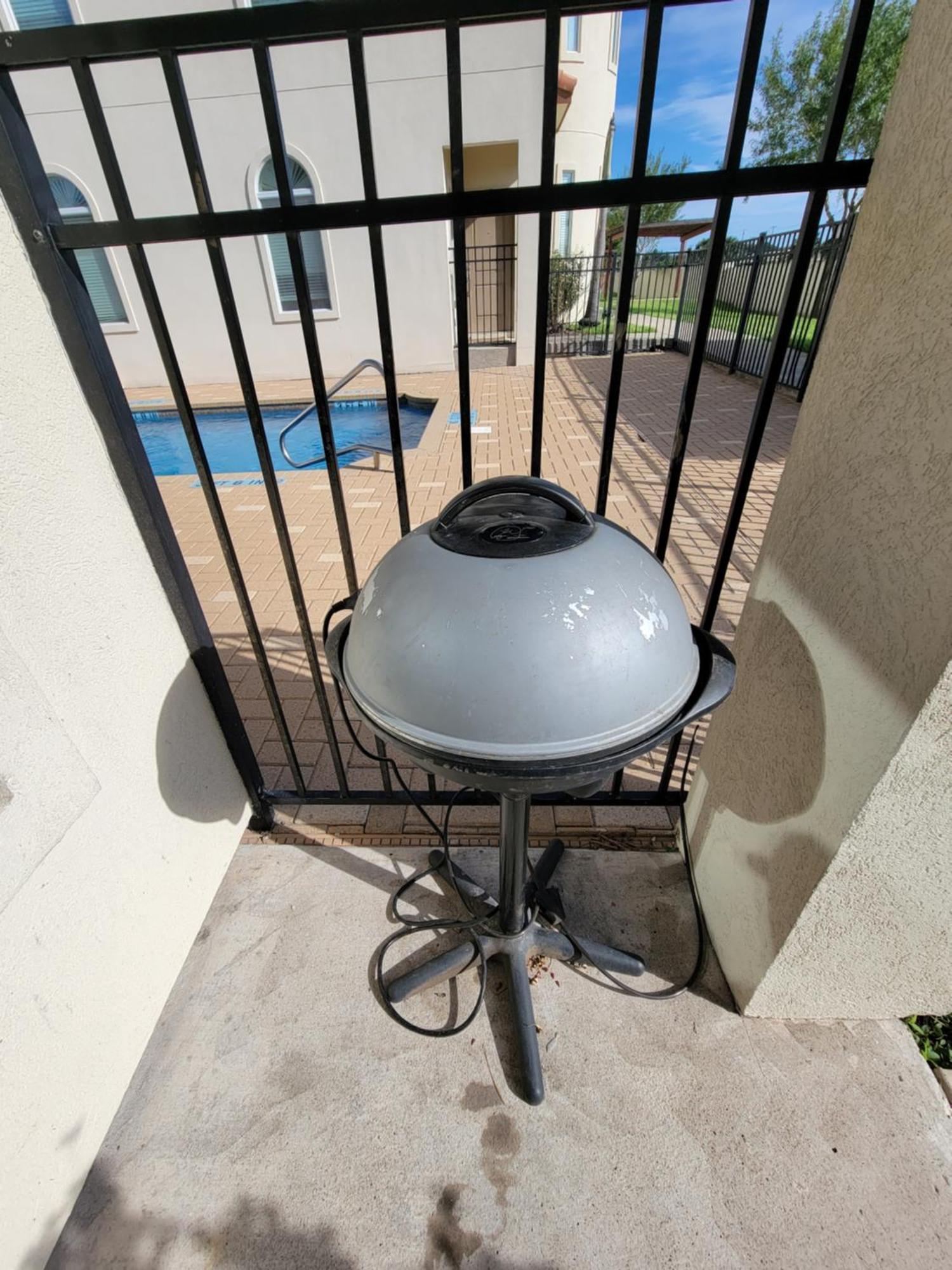 Modern, Private, Smart 4 Bedroom Condo In Desirable Location In Mcallen With Pool! Exterior foto